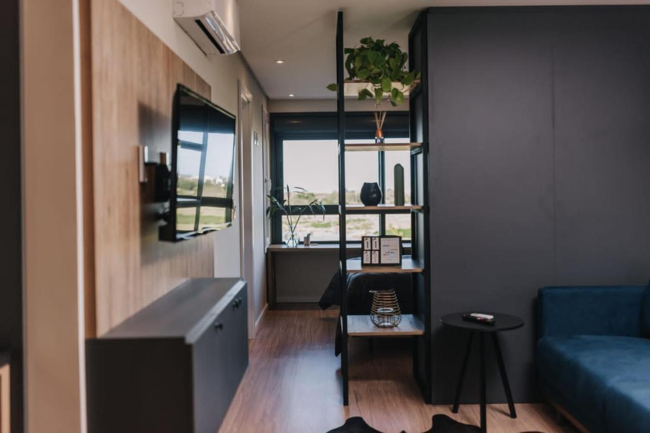 Apartment Studio Estiloso - Garagem Gratis - Ao Lado Do Shopping