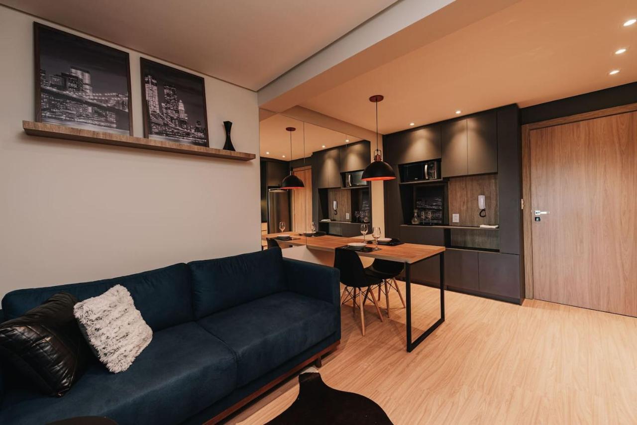 Studio Estiloso - Garagem Gratis - Ao Lado Do Shopping * Pelotas